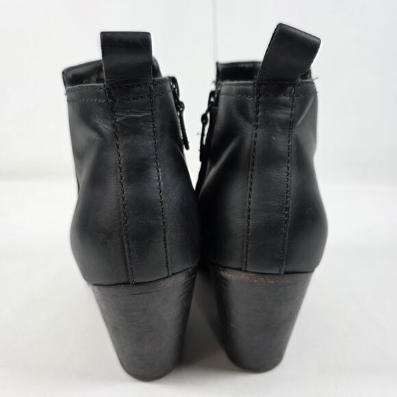 Cole Haan Womens Black Chesney Leather Zip Block Heel Ankle Booties Size 9 US - Picture 5 of 11